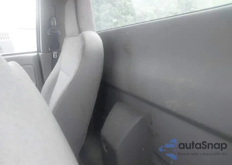 2006 Chevrolet Colorado Work Truck from USA, damaged, VIN 1GCCS148068184010